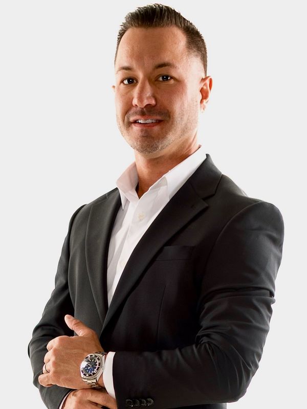 Ryan Winslow, broker owner